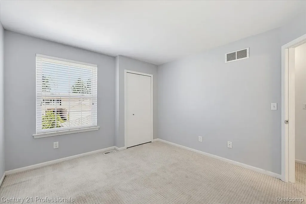 3149 Megan Drive Waterford Charter Township MI 48328