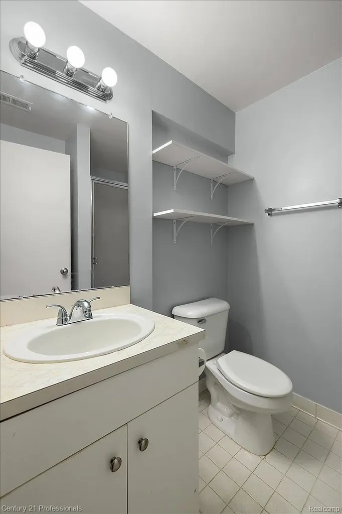 3149 Megan Drive Waterford Charter Township MI 48328