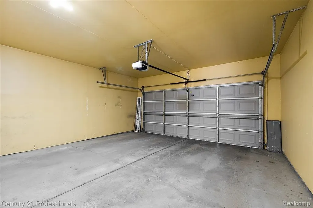 3149 Megan Drive Waterford Charter Township MI 48328