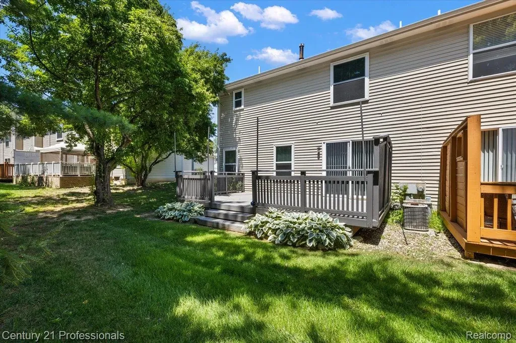 3149 Megan Drive Waterford Charter Township MI 48328