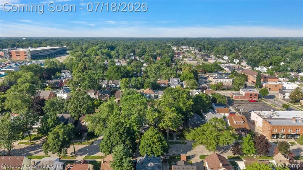 21709 Tenny Street Dearborn City MI 48124