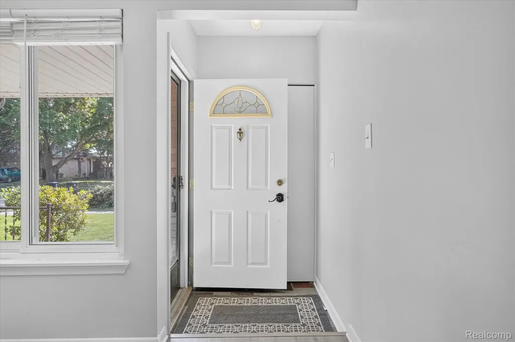 15109 Susanna Street Street SW Wayne City MI 48154