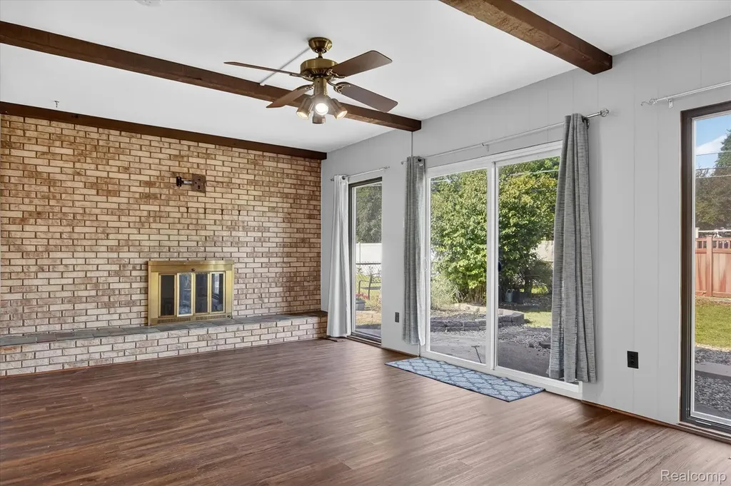 15109 Susanna Street Street SW Wayne City MI 48154