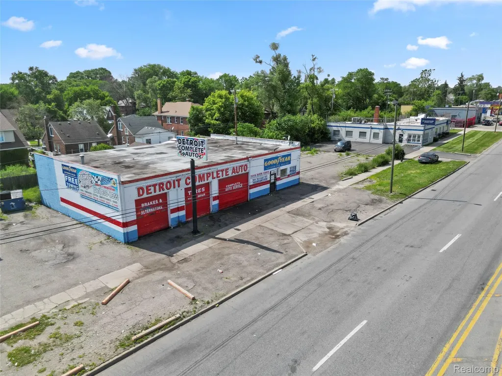 13963 Greenfield Road Detroit City MI 48227