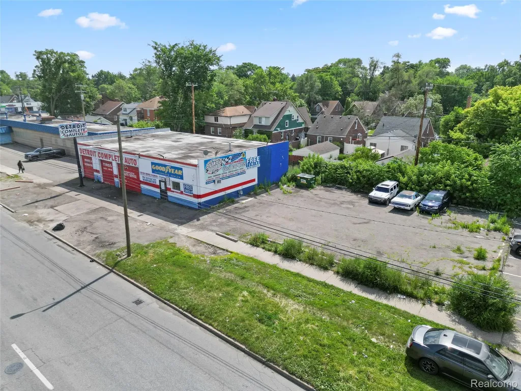 13963 Greenfield Road Detroit City MI 48227