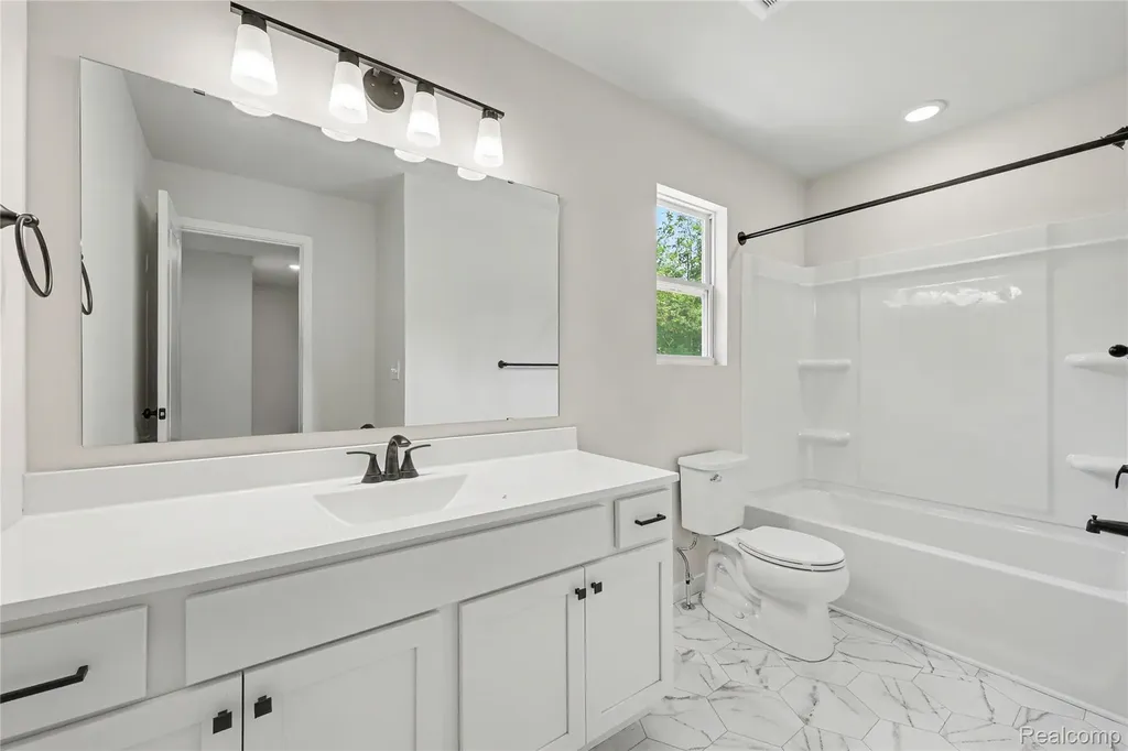209 Wildflower Drive Hillsdale City MI 49242