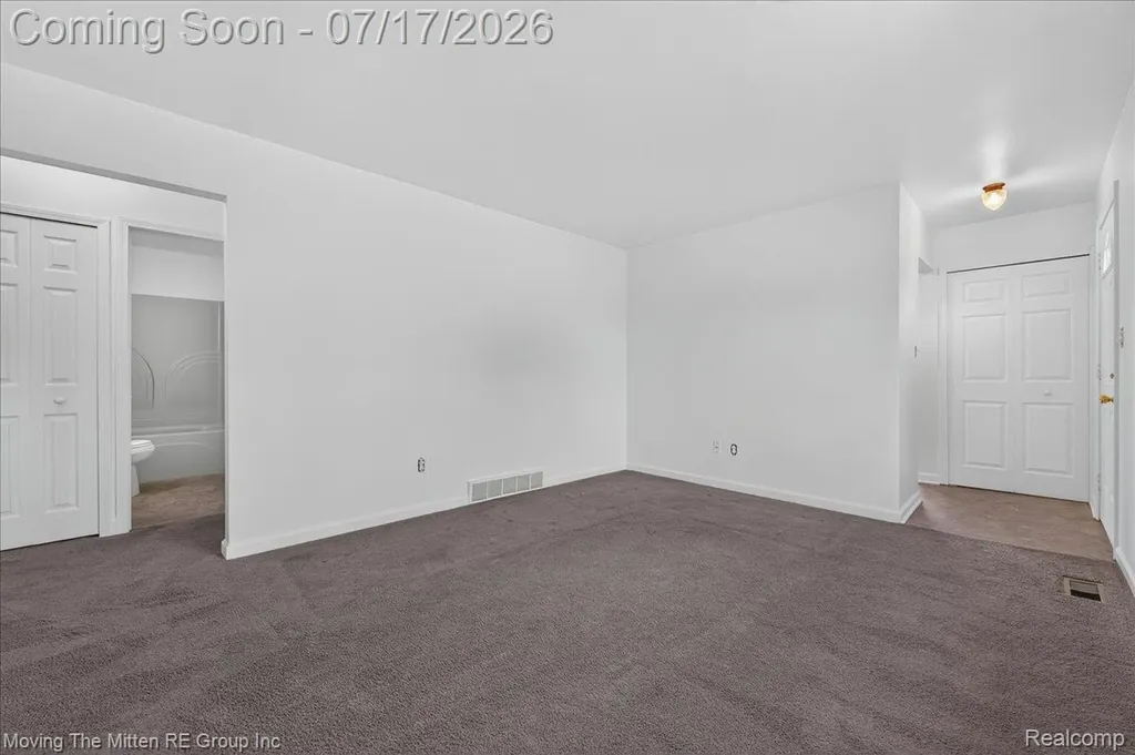 34624 Michelle Drive Romulus City MI 48174