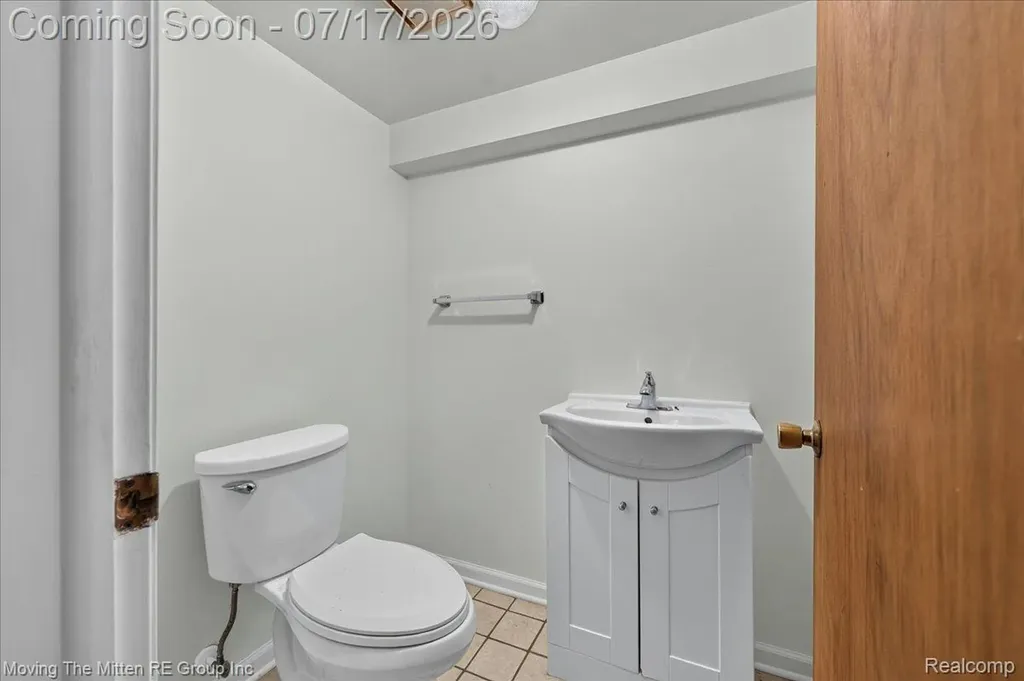 34624 Michelle Drive Romulus City MI 48174