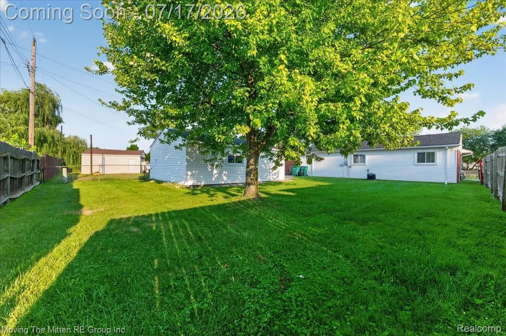 34624 Michelle Drive Romulus City MI 48174