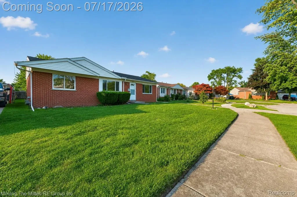 34624 Michelle Drive Romulus City MI 48174