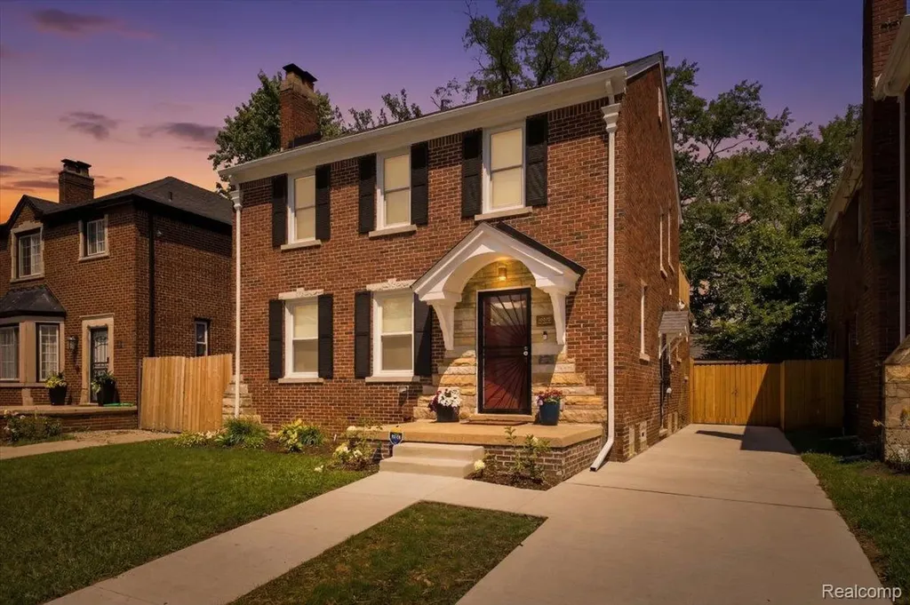 18420 Ohio Street Detroit City MI 48221