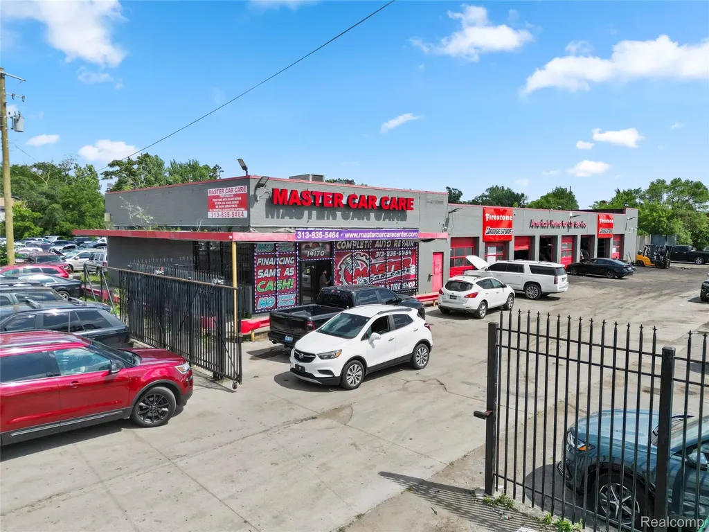 14170 Greenfield Road Detroit City MI 48227