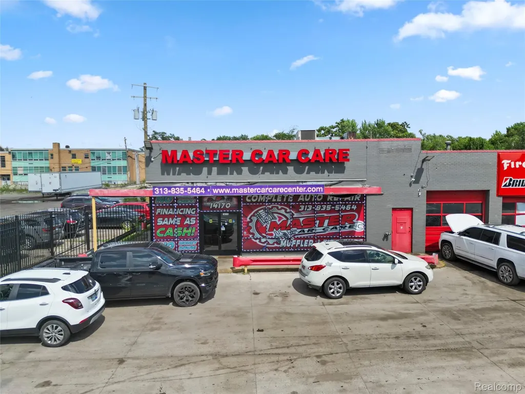 14170 Greenfield Road Detroit City MI 48227