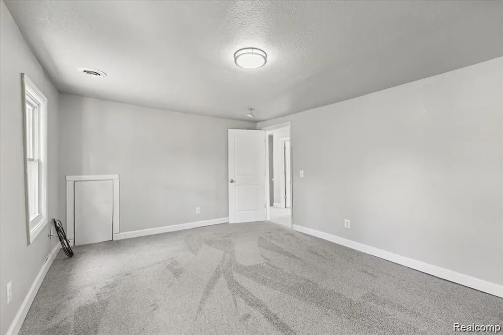 3140 Moore Street Inkster City MI 48141