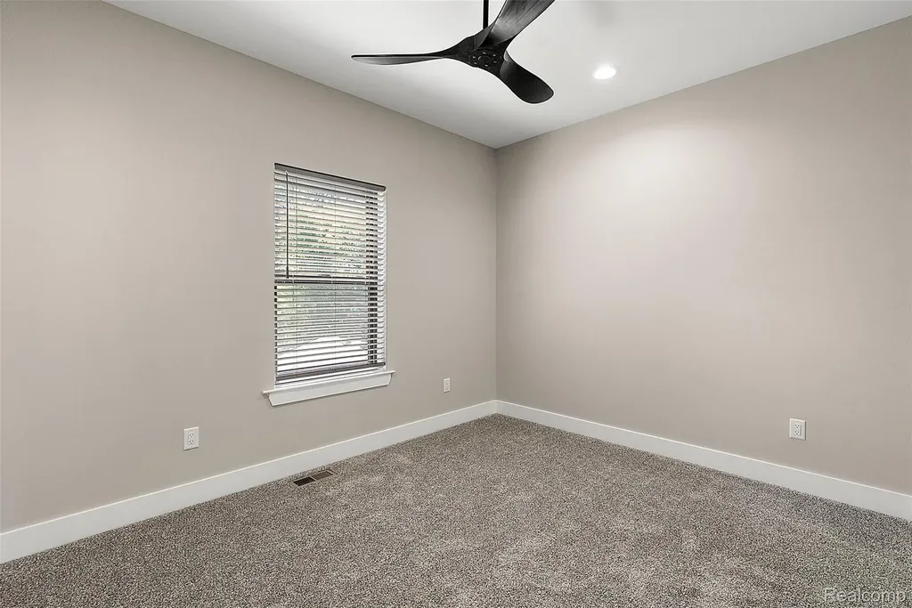 41255 Conger Bay Drive Harrison Charter Township MI 48045