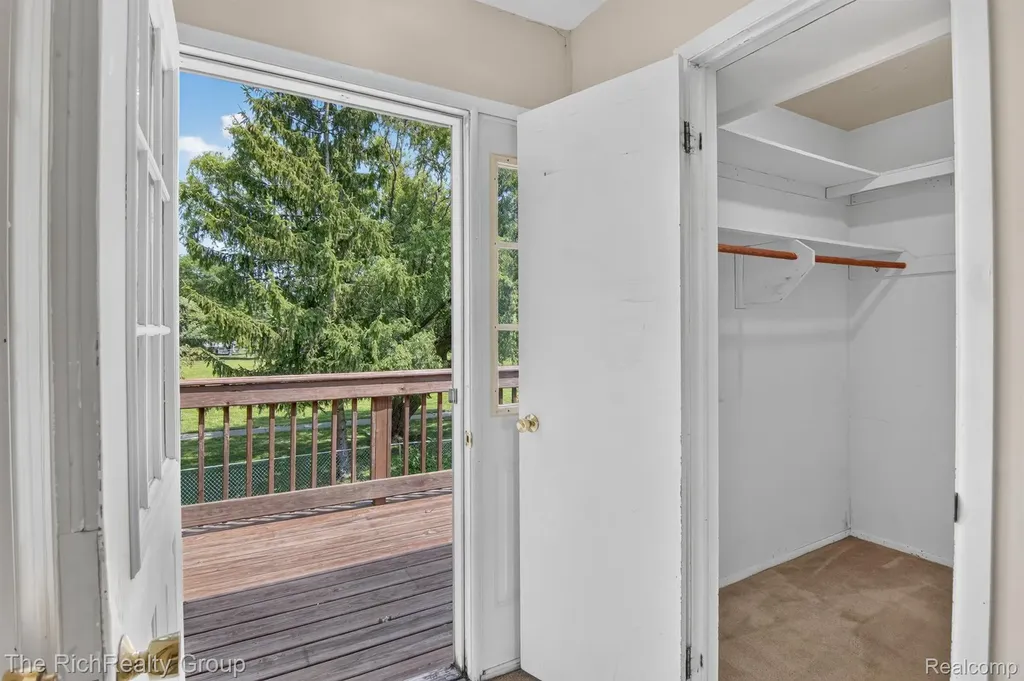 2313 Abbey Court Canton Charter Township MI 48188