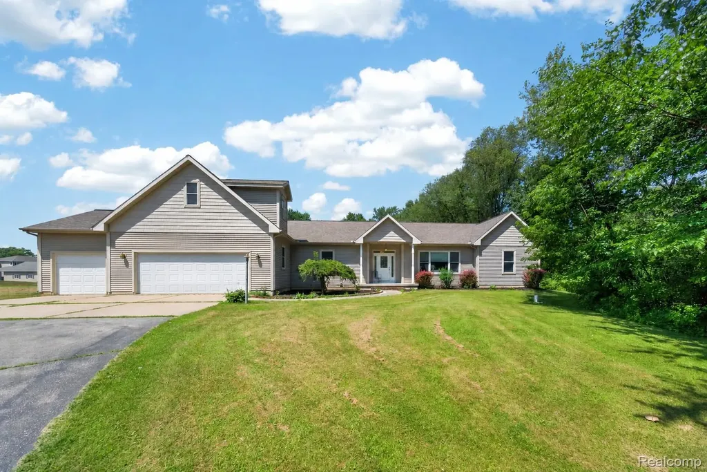 4711 Pardee Road Leroy Township MI 48892