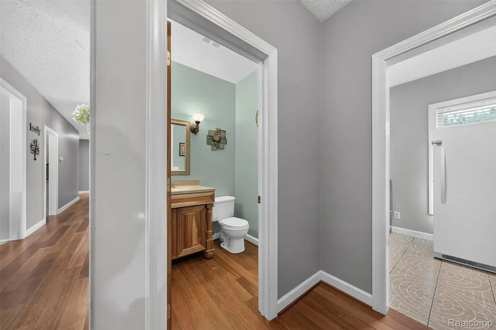 4711 Pardee Road Leroy Township MI 48892