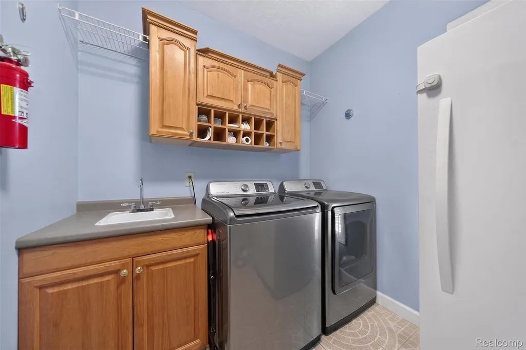 4711 Pardee Road Leroy Township MI 48892