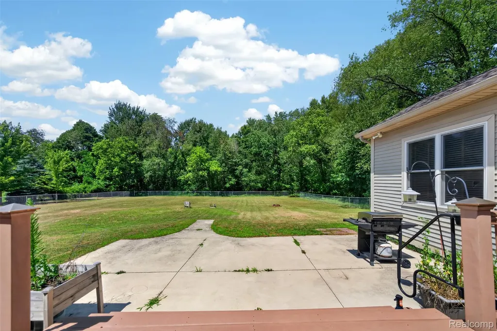 4711 Pardee Road Leroy Township MI 48892