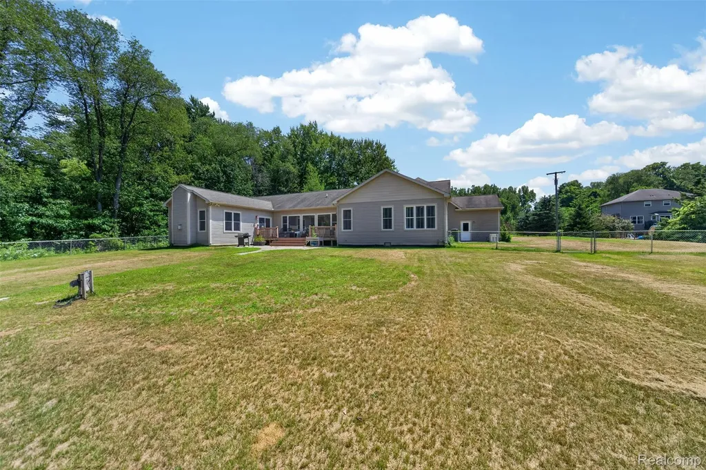 4711 Pardee Road Leroy Township MI 48892