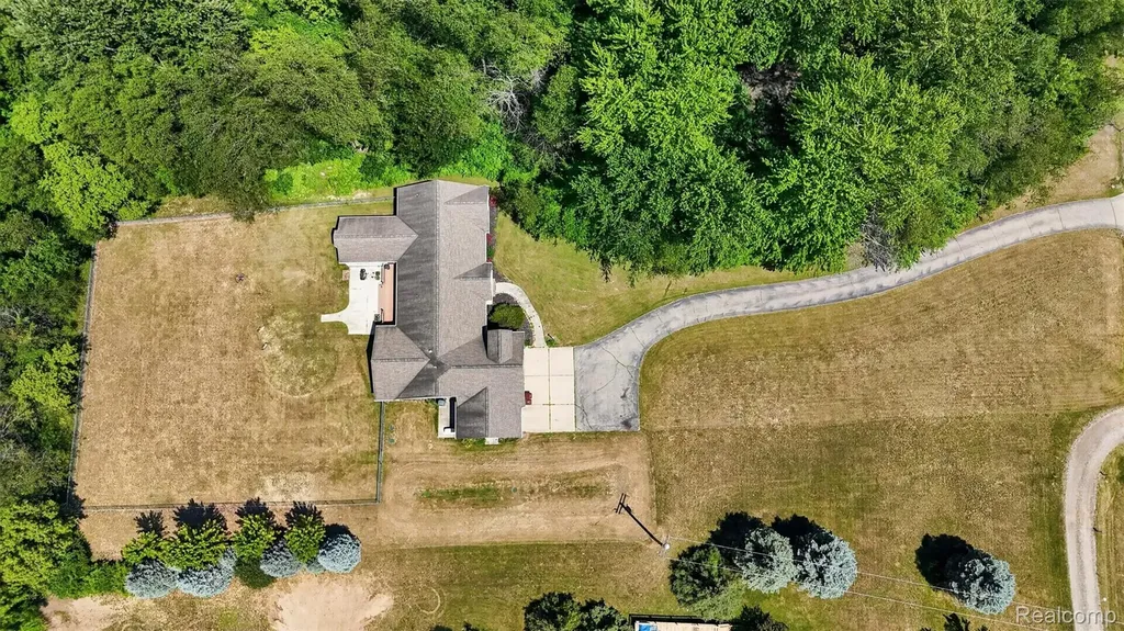 4711 Pardee Road Leroy Township MI 48892
