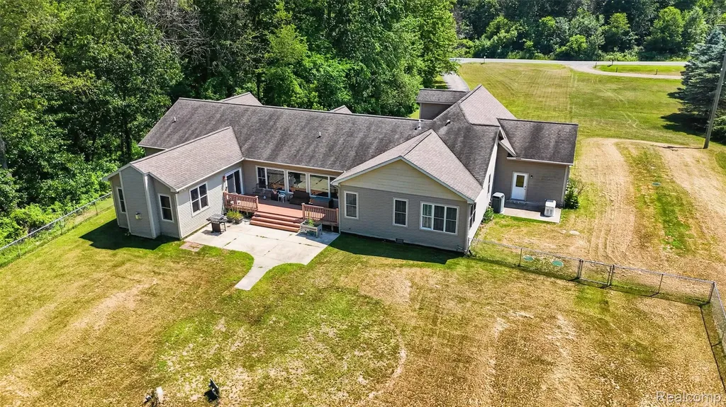 4711 Pardee Road Leroy Township MI 48892