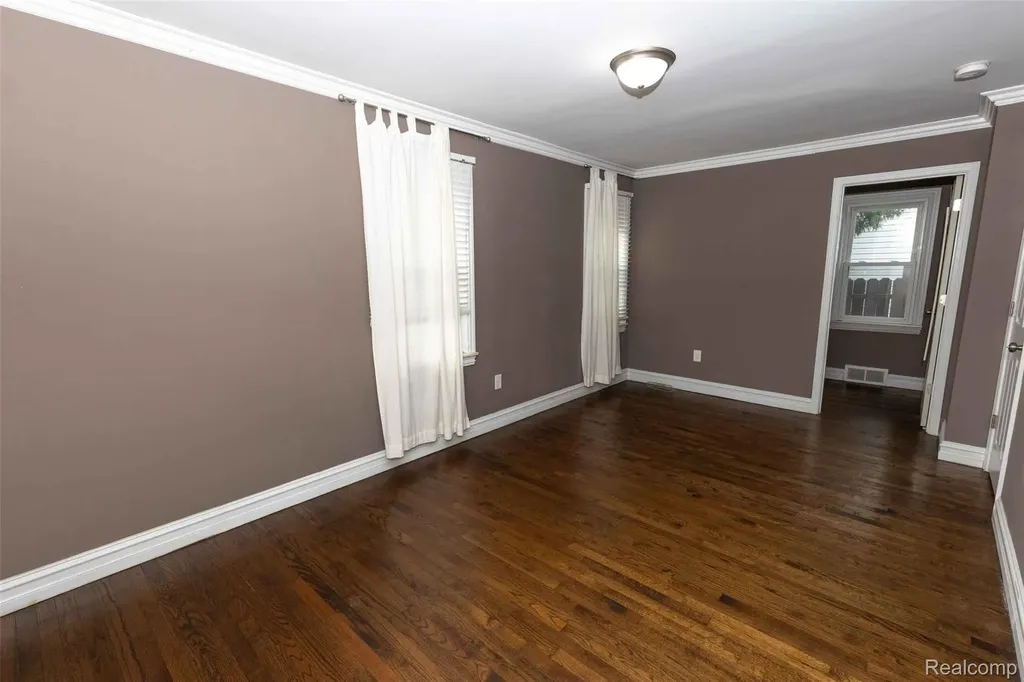 27731 Glenwood Street St. Clair Shores City MI 48081