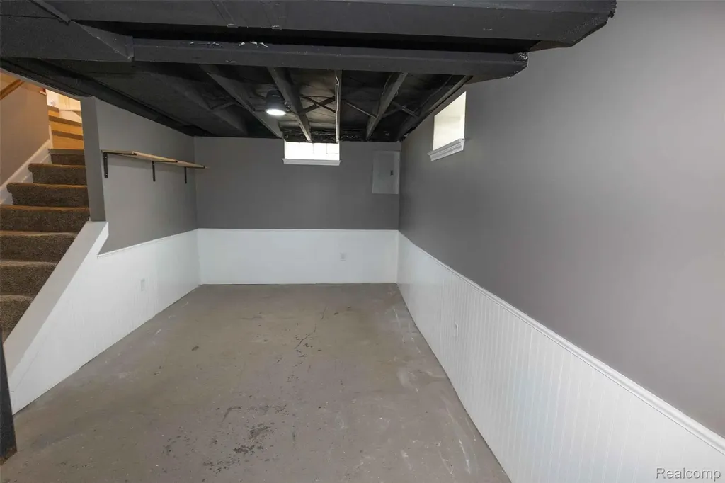 27731 Glenwood Street St. Clair Shores City MI 48081