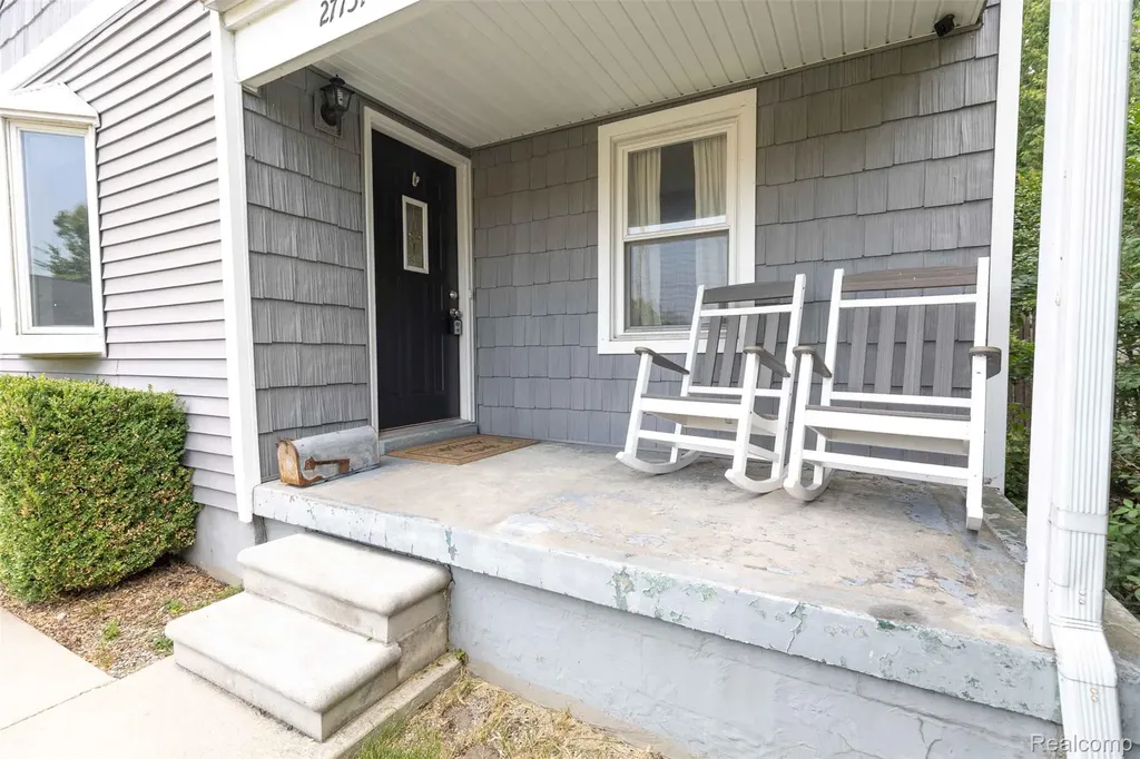 27731 Glenwood Street St. Clair Shores City MI 48081