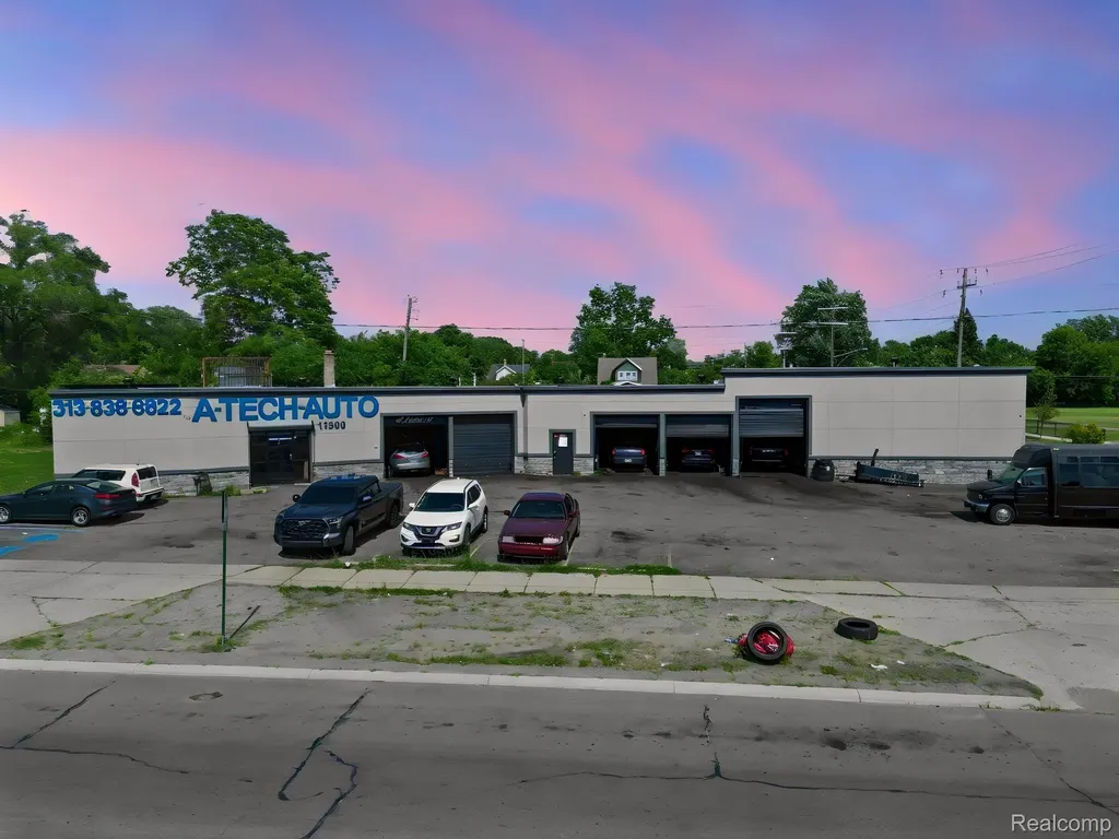 11300 Greenfield Road Detroit City MI 48227
