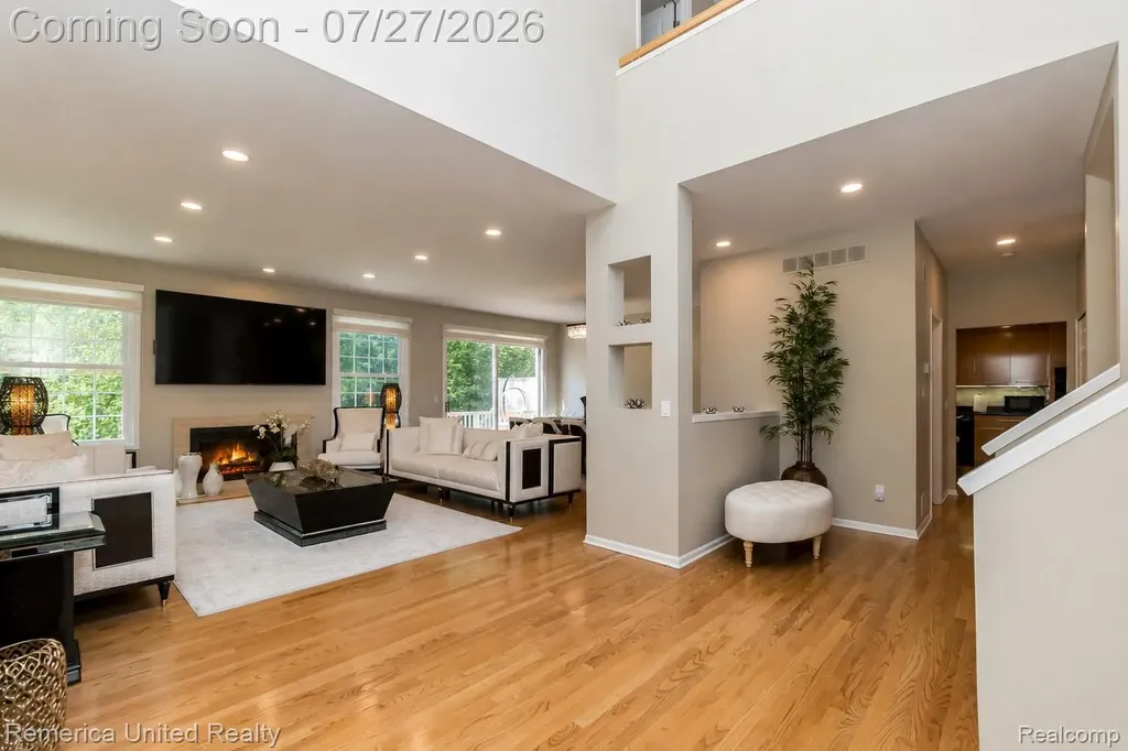 7112 Winding Brook Court West Bloomfield Charter Township MI 48322