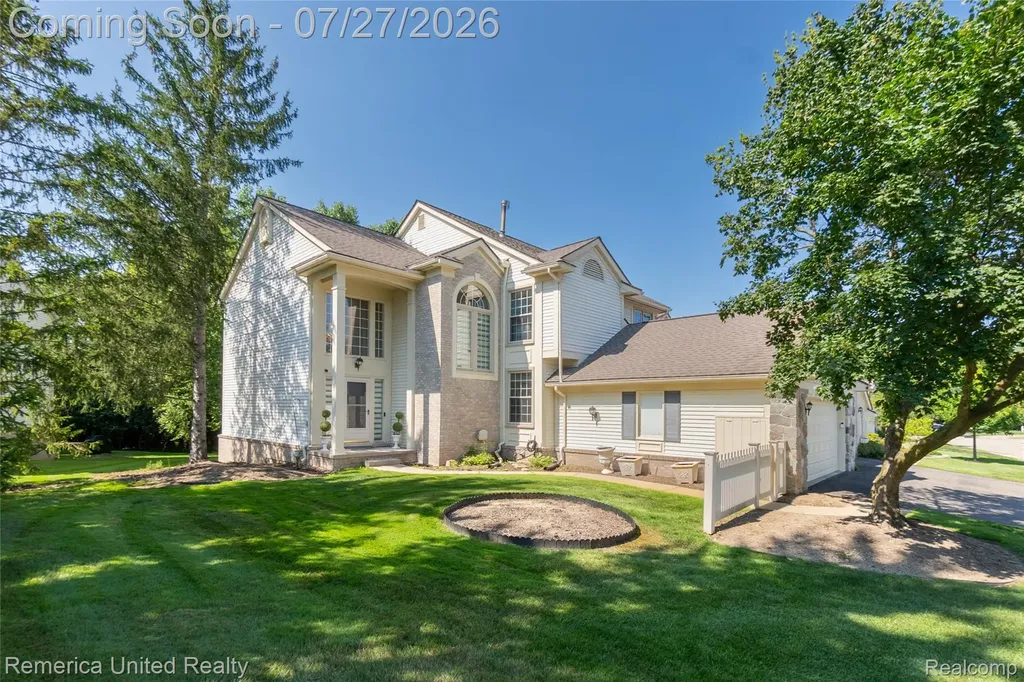 7112 Winding Brook Court West Bloomfield Charter Township MI 48322