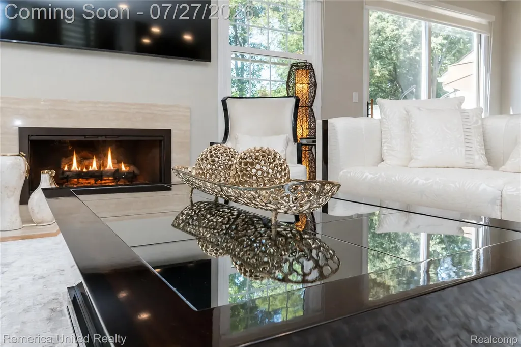 7112 Winding Brook Court West Bloomfield Charter Township MI 48322