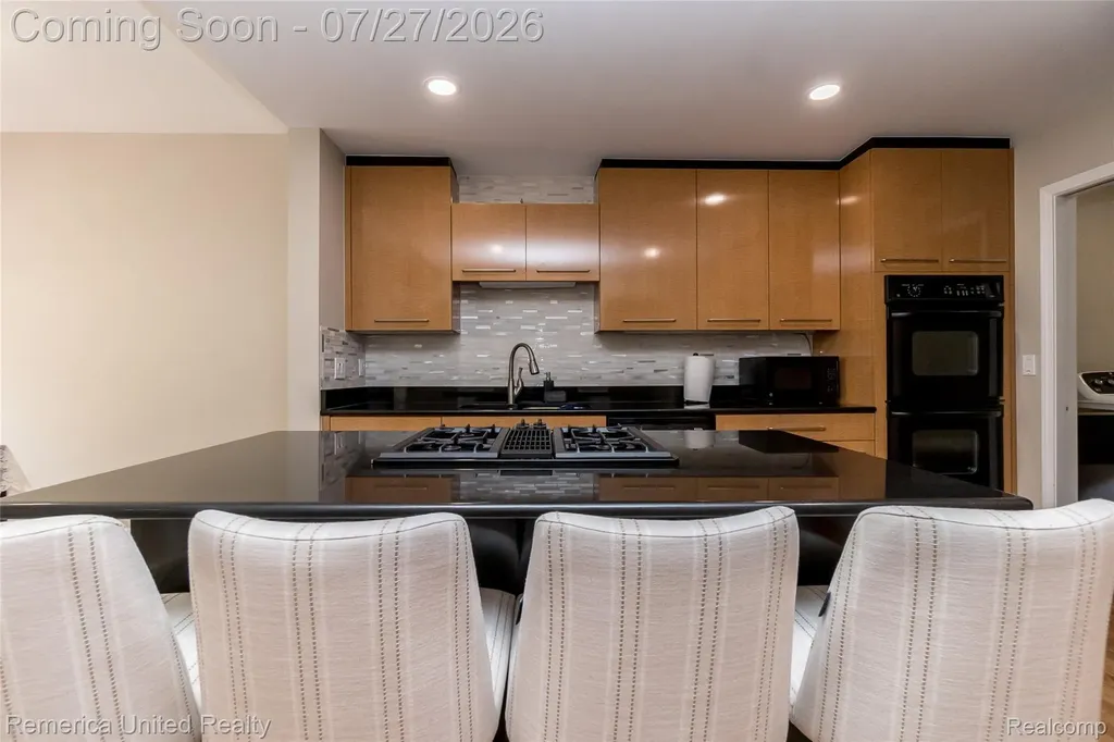 7112 Winding Brook Court West Bloomfield Charter Township MI 48322