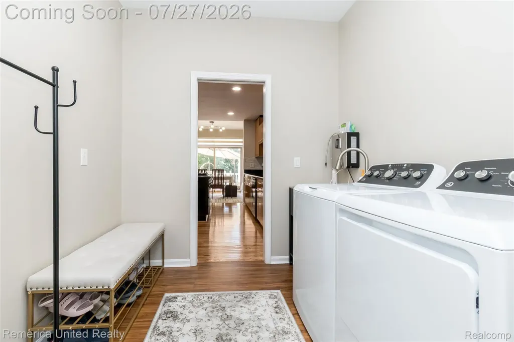 7112 Winding Brook Court West Bloomfield Charter Township MI 48322