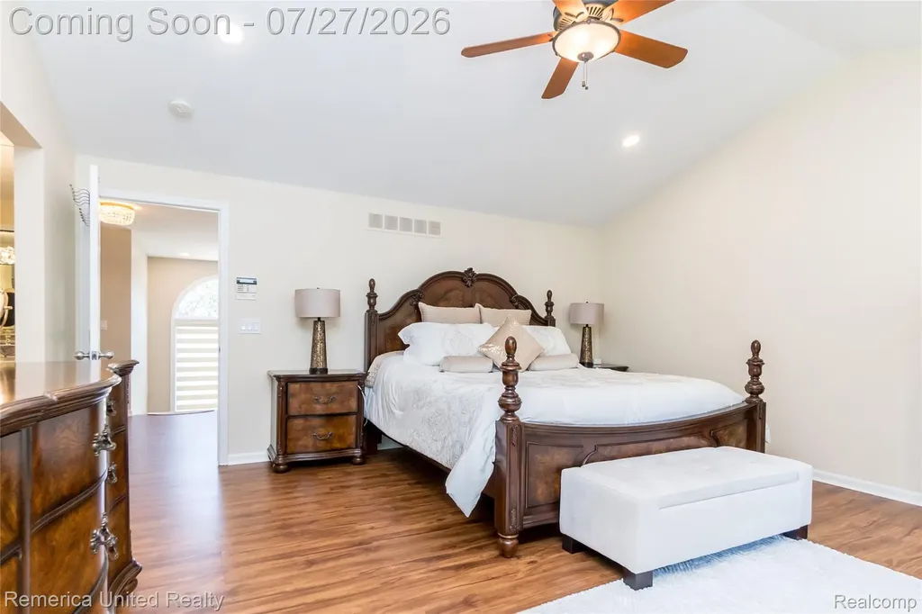 7112 Winding Brook Court West Bloomfield Charter Township MI 48322