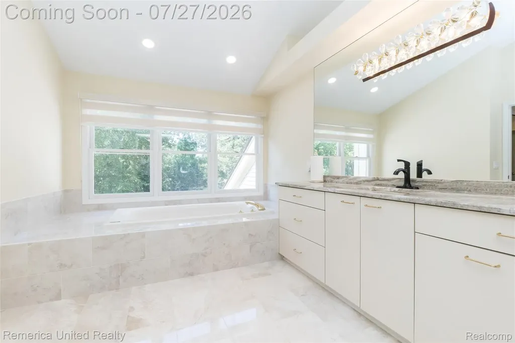 7112 Winding Brook Court West Bloomfield Charter Township MI 48322