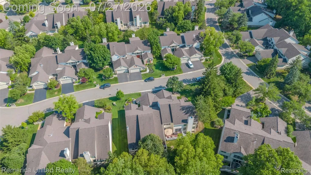 7112 Winding Brook Court West Bloomfield Charter Township MI 48322