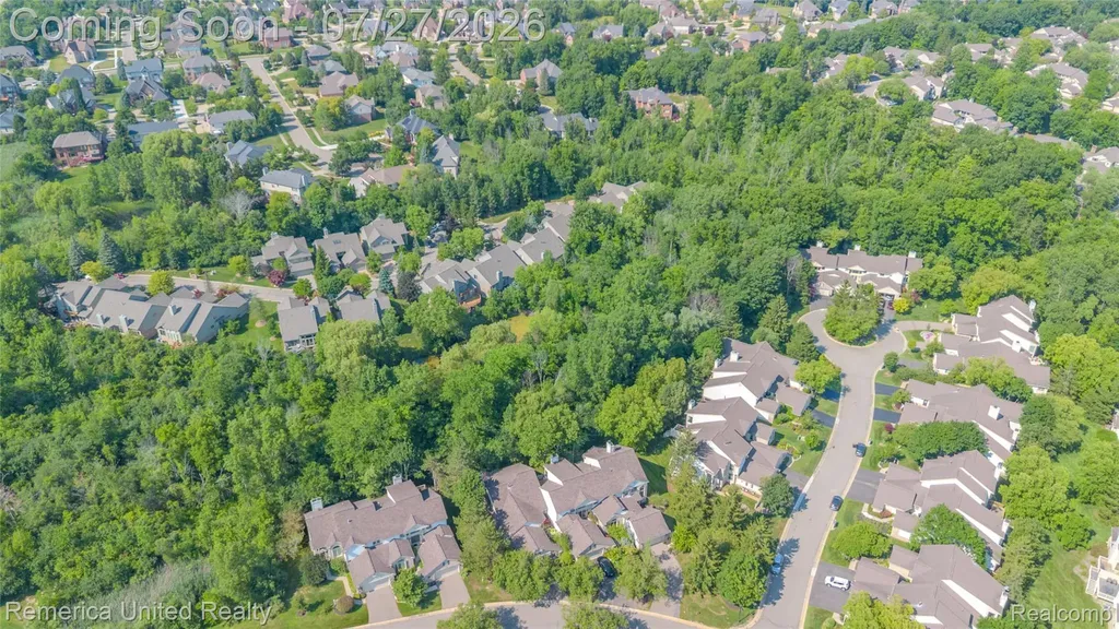 7112 Winding Brook Court West Bloomfield Charter Township MI 48322