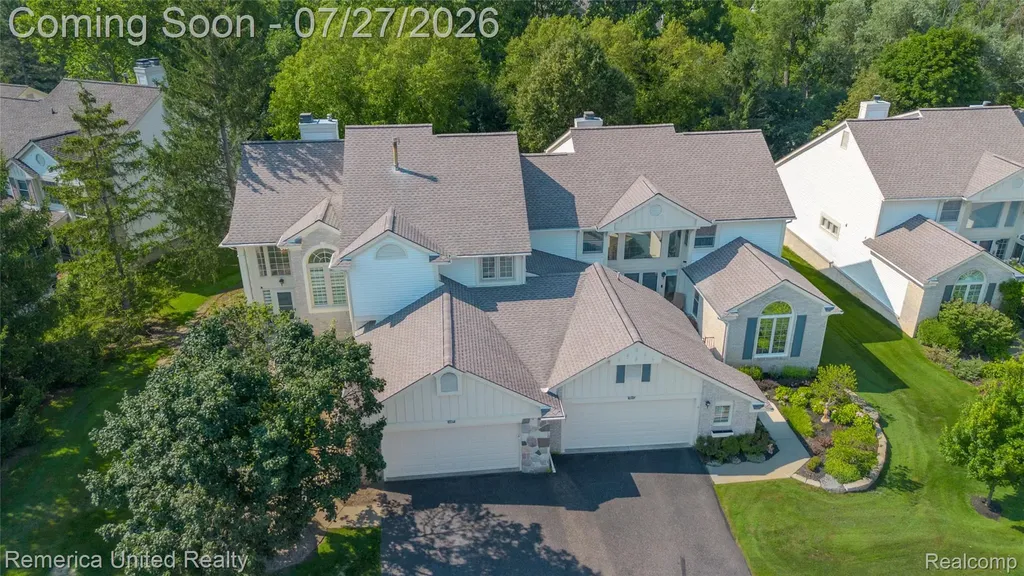 7112 Winding Brook Court West Bloomfield Charter Township MI 48322