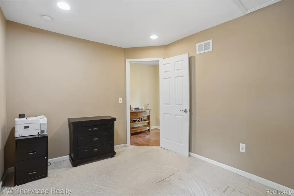 4775 Lake Grove Drive White Lake Charter Township MI 48383