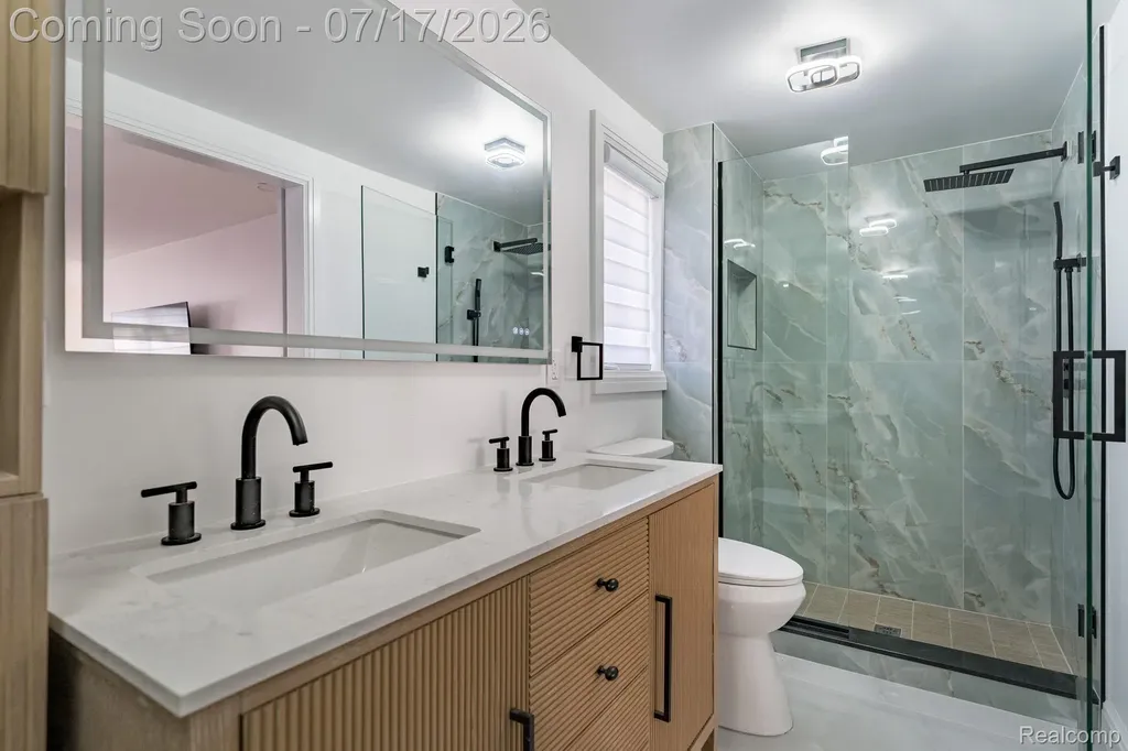 27426 Marshall Street Southfield City MI 48076