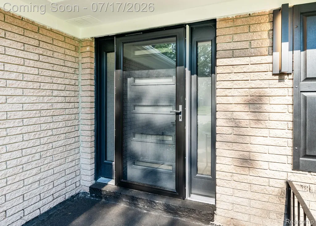 27426 Marshall Street Southfield City MI 48076