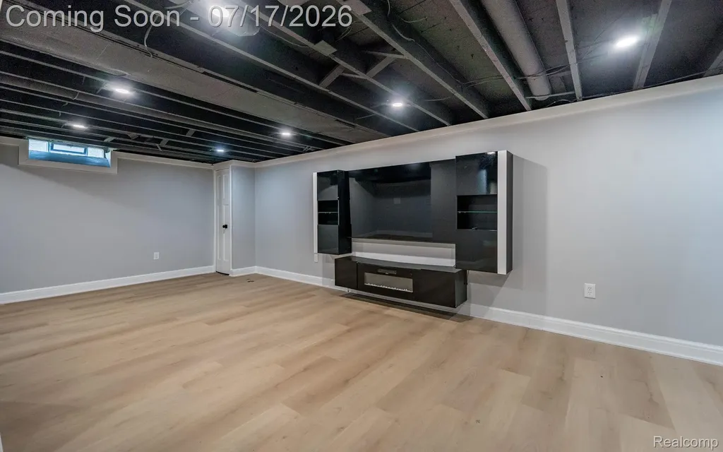 27426 Marshall Street Southfield City MI 48076