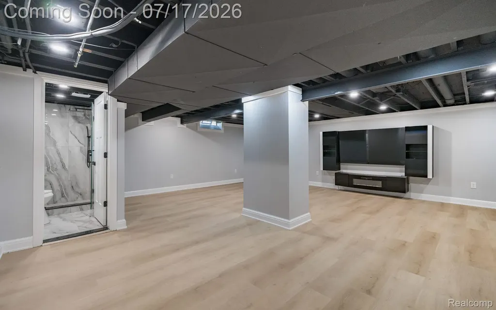 27426 Marshall Street Southfield City MI 48076