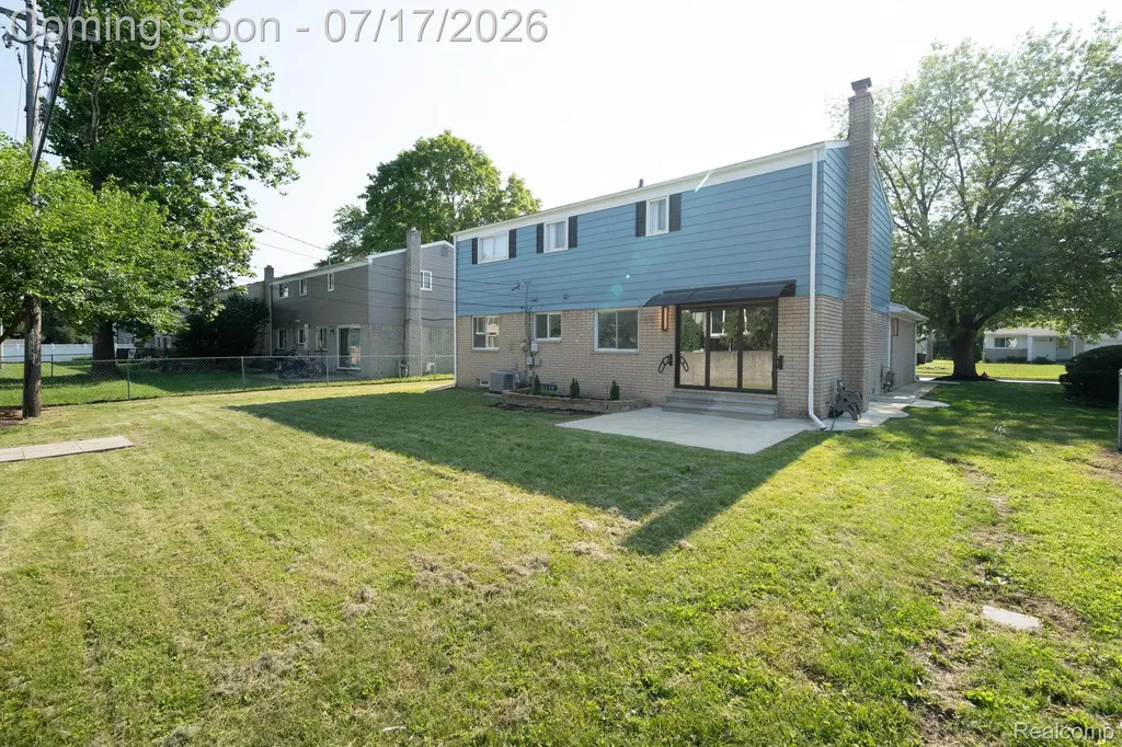 27426 Marshall Street Southfield City MI 48076