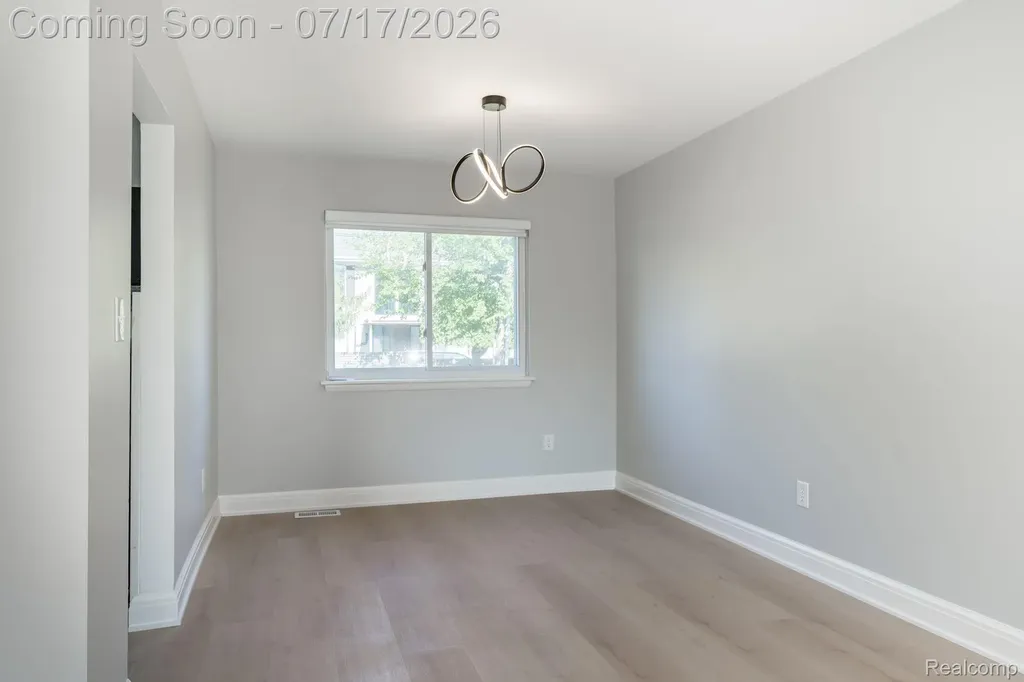 27426 Marshall Street Southfield City MI 48076