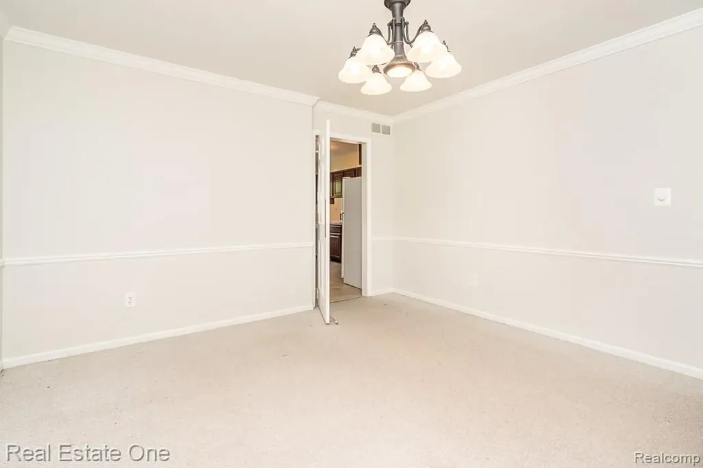 2355 Hillendale Drive Rochester Hills City MI 48309