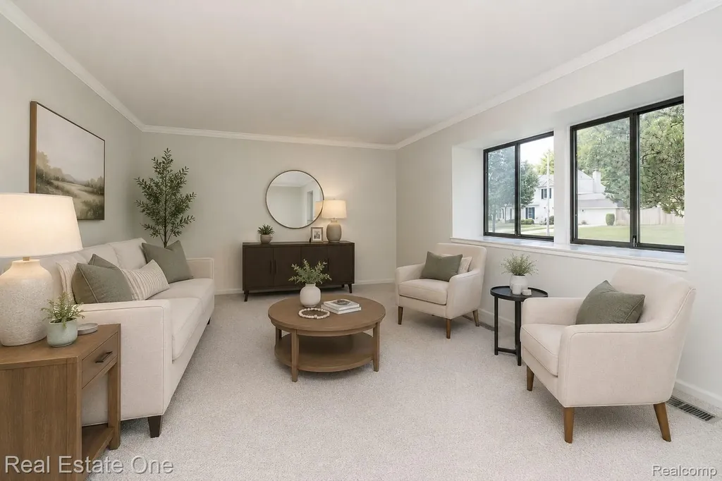 2355 Hillendale Drive Rochester Hills City MI 48309
